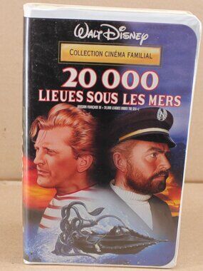 20 000 Lieues Sous Les Mers/ Leagues Under The Sea (VHS)(French) Tested